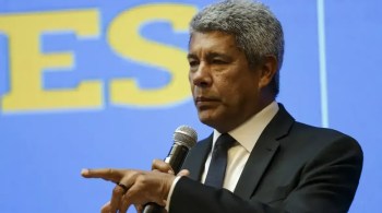 O-governador-da-Bahia-Jeronimo-Rodrigues-PT